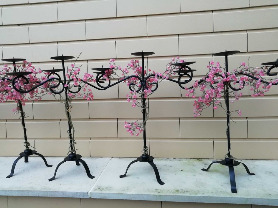 Castiçais metal preto