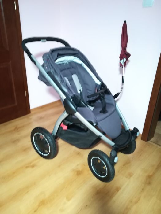 Wózek Maxi Cosi Mura 4 Plus 2 w 1 wraz z adapterami