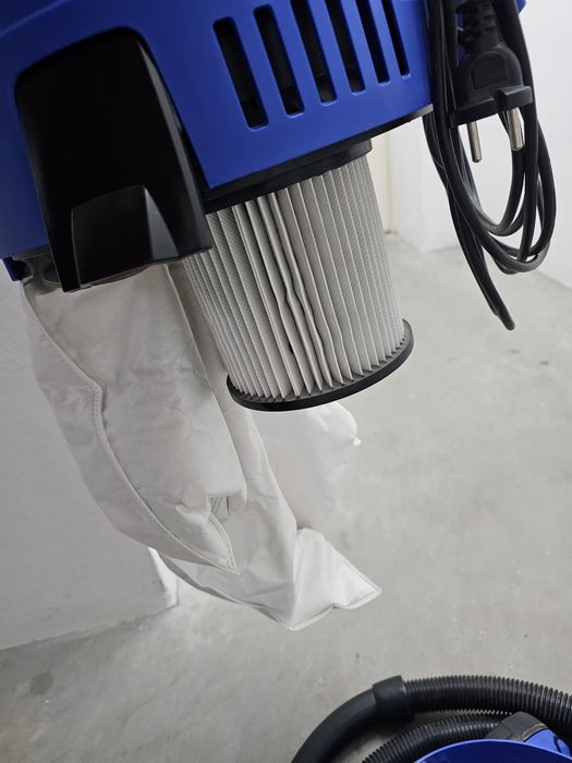 Aspirador Nilfisk buddy ii 12