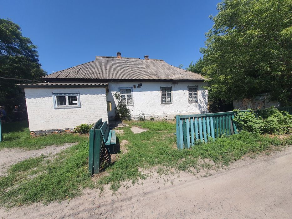 Бее% Комерційне Приміщення 128м2, вул. Дніпровська набер. с. Кийлів