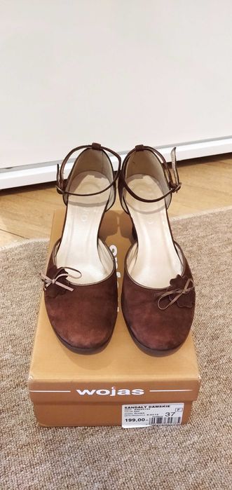 Buty Wojas na koturnie