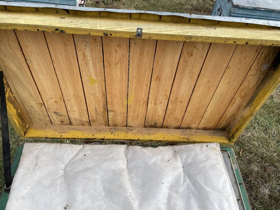 Продам улья700 гр в доброму стані