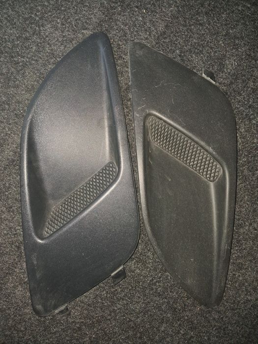 Заглушки туманок Ford c-max hybrid 2013-2018 року