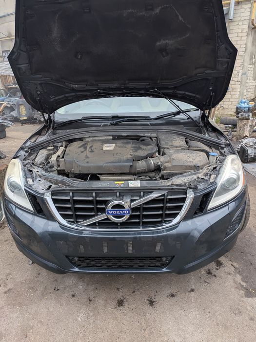 Двигун 2.0 дизель мотор d3 d5204 Т2