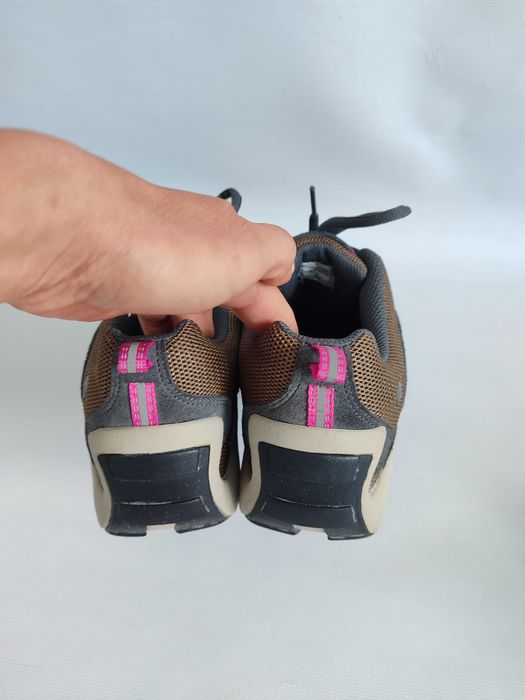 Clarks женские кроссовки кросiвки