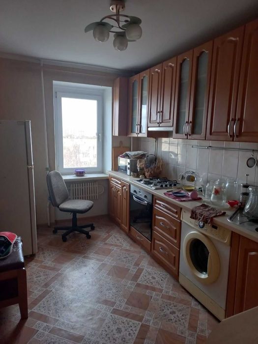 3-кімнатна квартира в чудовому районі м. Ніжин