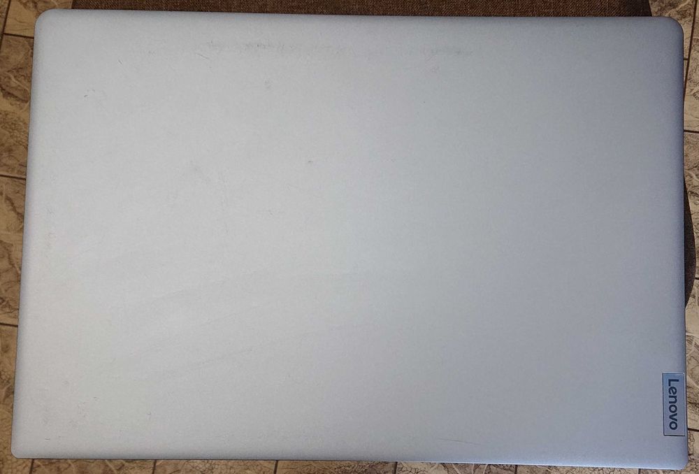 Lenovo /17,3" /i3-1115/SSD 1 Tb/8 Gb DDR4/батарея 4 час