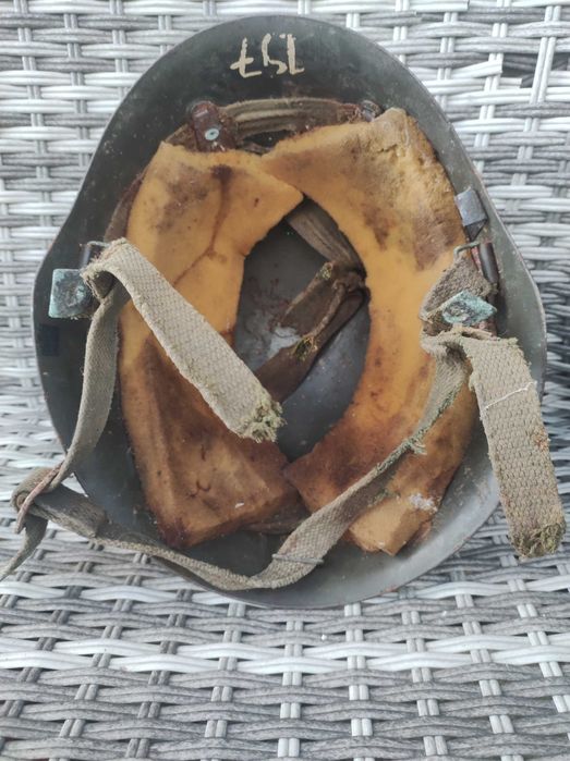 Capacete guerra antigo