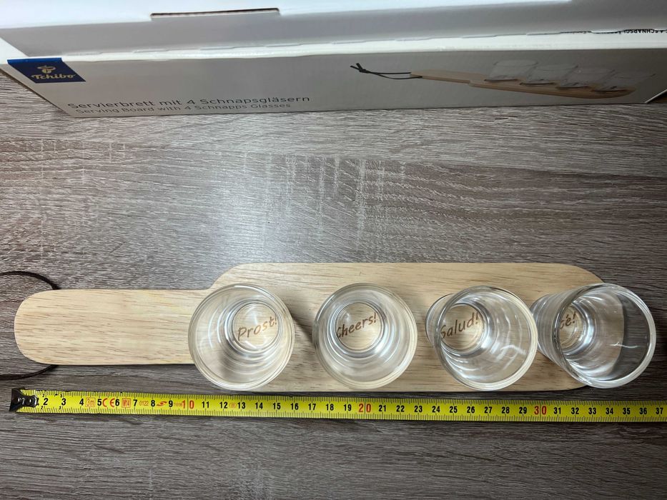 Набір склянок з дощечкою Tchibo для кріпких напоїв