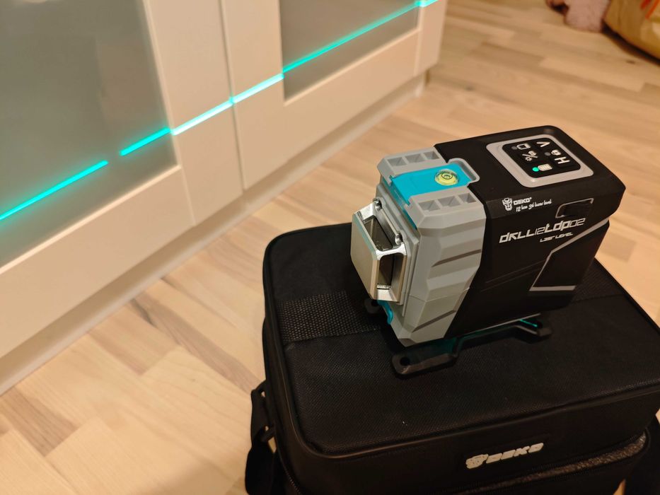 laser krzyżowy deko dkll12tdp02 ,12 linii nowy