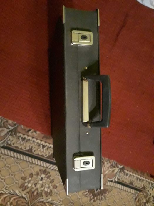 Aktowka meska na zastrzask