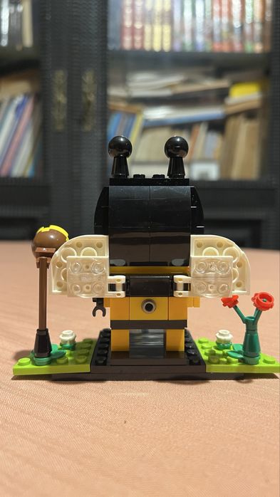 LEGO BrickHeadz Bee - 40270