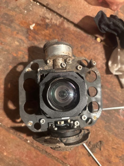 Камера від зали кому потрібно