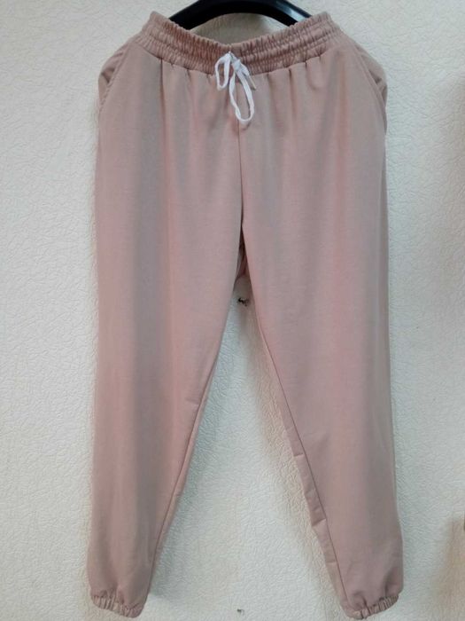 Жіночі штани  52р нові