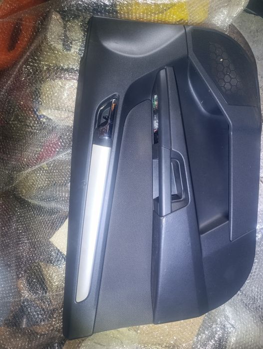 Дверні карти  Опель Астра Н