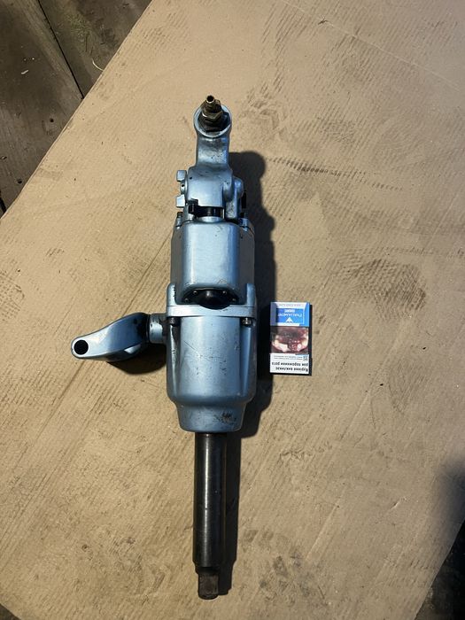 Гайковерт плевмптичний