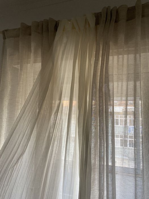 Cortinado branco437317140680560644