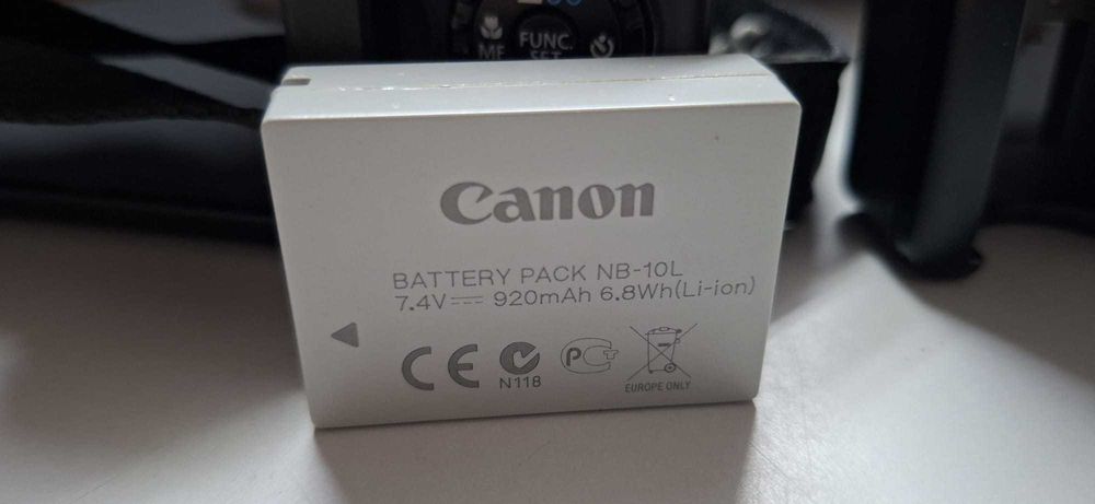 Máquina fotográfica CANON SX50 HS