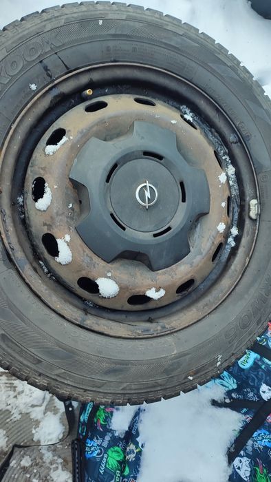Колеса Опель Віваро/Трафік R16/5*114.3/6J/ET50/DIA 66.1+ цешка 205/65