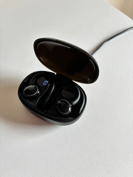 Fones Sem Fios Pretos – Excelente Estado