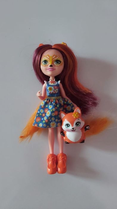 Bonecas Enchantimals