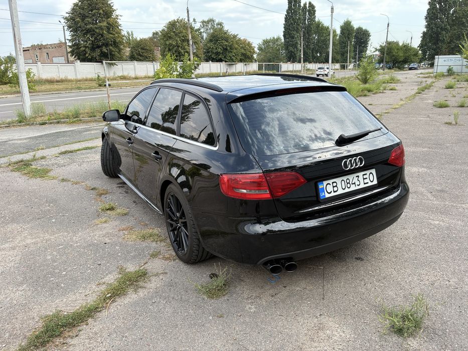 Audi a4b8 2011 рік 1.8 турбо quattro