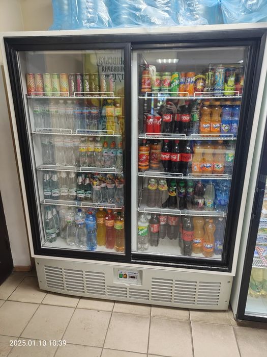 Холодильник стелаж