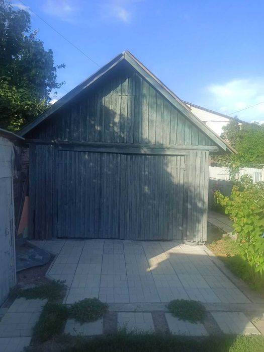 Продаж 147м будинку+будиночок для батьків з газовим опаленням.