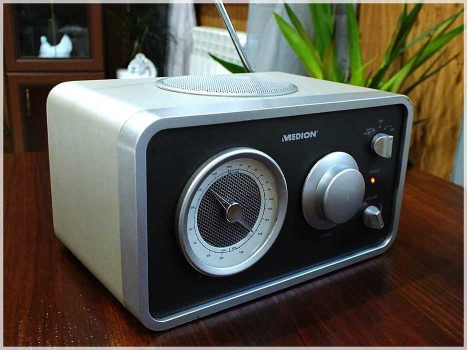 Małe radio MEDION MD 81342 - Retro - Dobra jakość