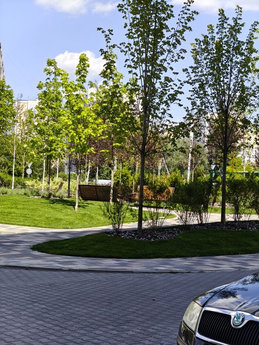 Вишневе. Європейська 32 В . Фасад. Вітрина . Приміщення S-42кв.м