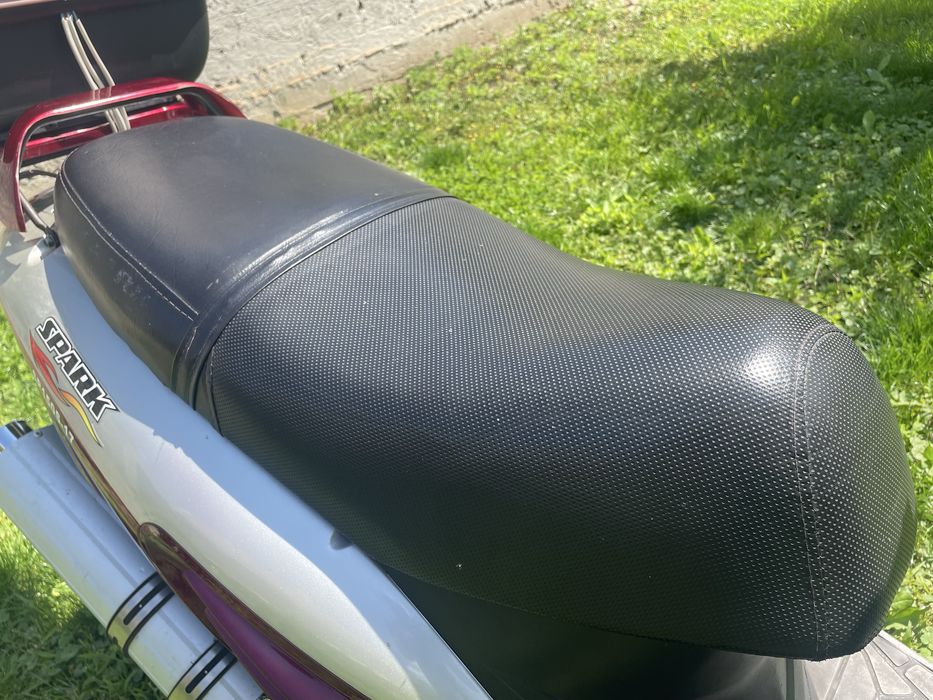 SPARK 150 кубів 2012р.