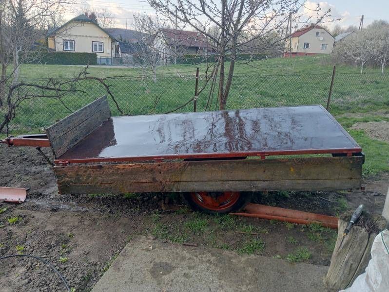 Sprzedam wóz do ciągnika