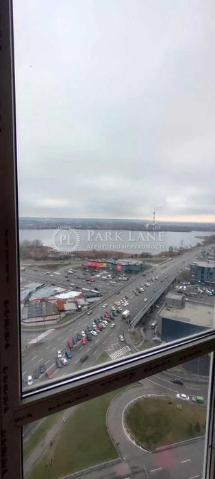 2к. Ревуцького  40в,ЖК Лебединий, ст.М"Харківська", Дарницький р-н