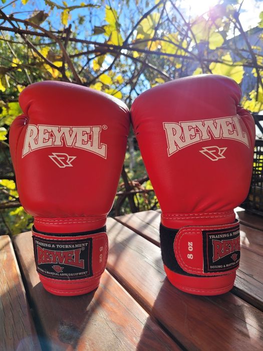 Перчатки для бокса, кикбоксинга Reyvel Червоні