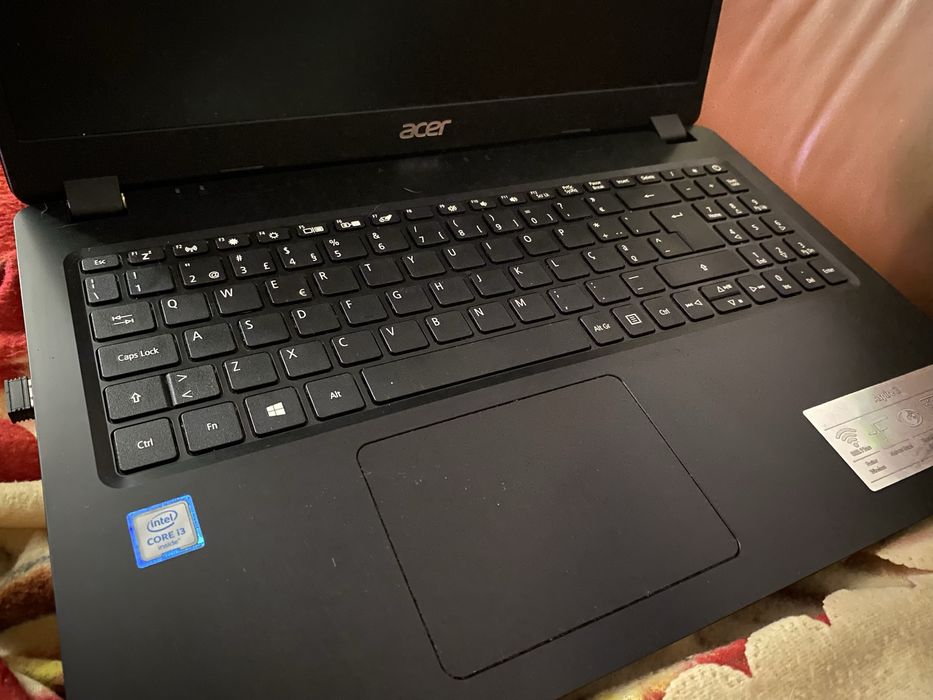 Portatil Acer Aspire 3