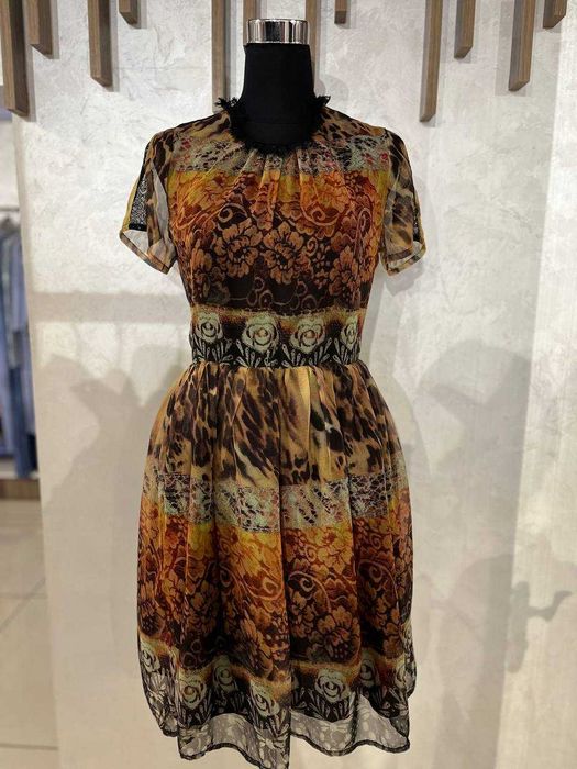 Сукня літня знято з D&G