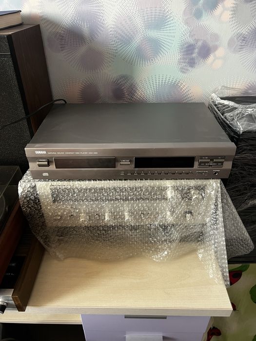 Продам Проигрыватель CD Yamaha CDX-493