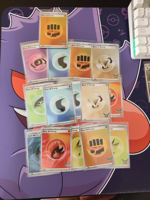 Pokémon 30th bulk