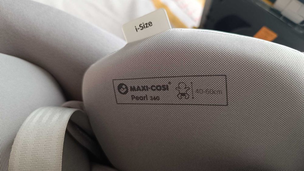 Cadeira Auto Maxi Cosi Pearl 360 + Base isofix