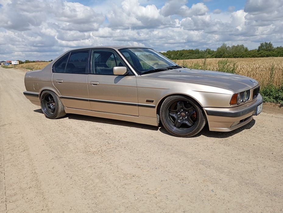 BMW E34 520i m50b20