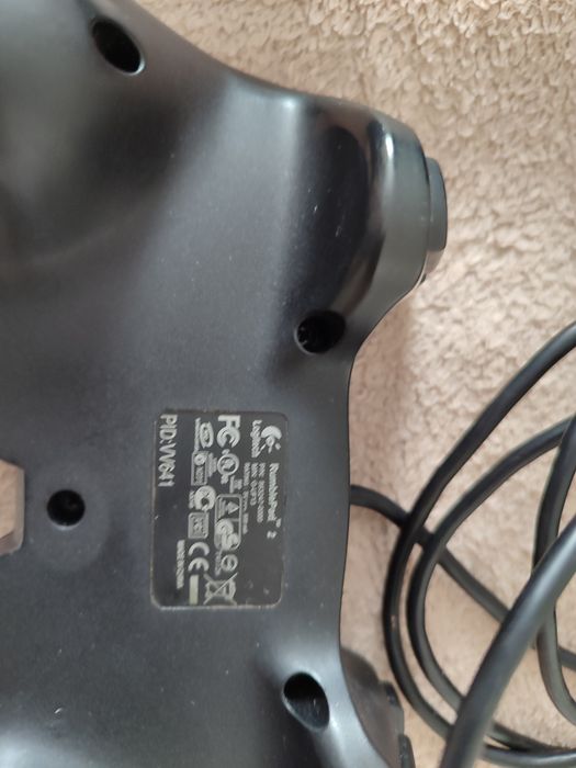 Продам Геймпад Logitech