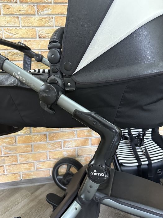 Дитяча коляска 3 в 1