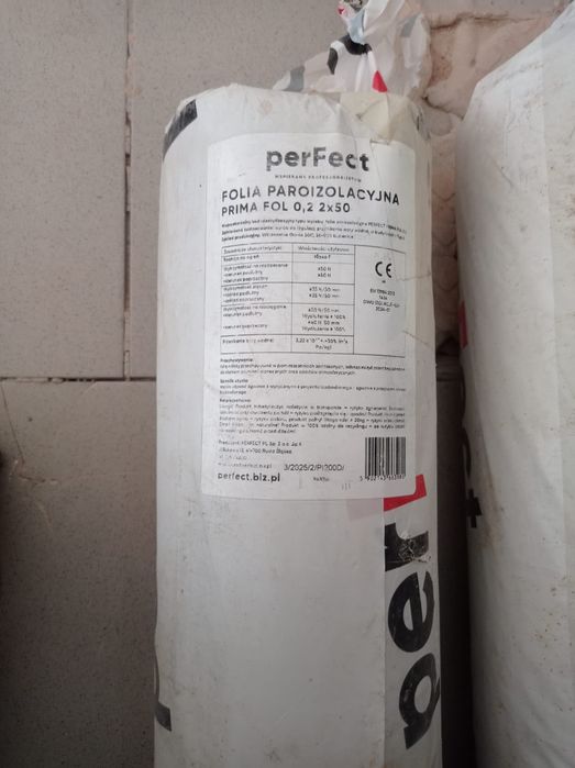 Folia paroizolacyjna marki Perfect 2 rolki po 100m, model Prima Fol 0,