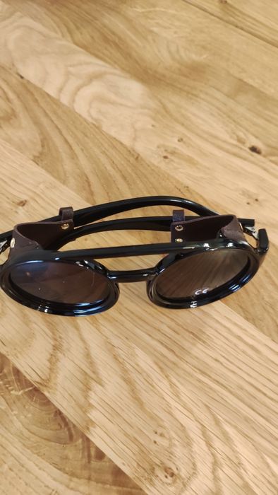 Очки солнцезащитные стильные Новые!