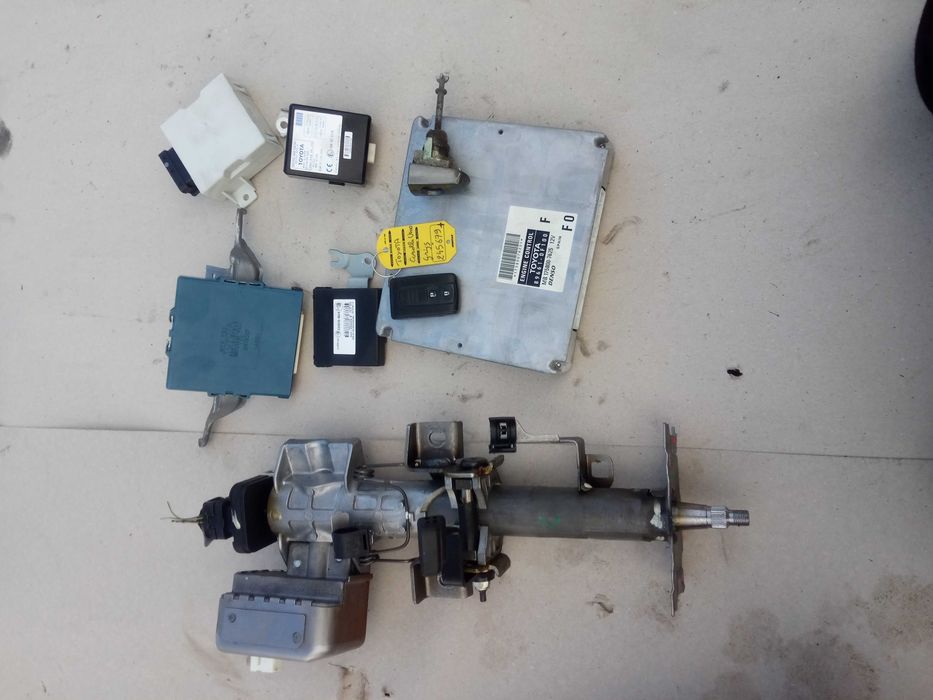 toyota COROLLA VERSO II 04-09 zestaw startowy  IMMO 2,2 d-4d 136KM