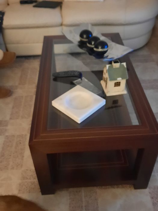 Mobília em madeira maciça (mesa de jantar+cadeira+aparador+mesas)