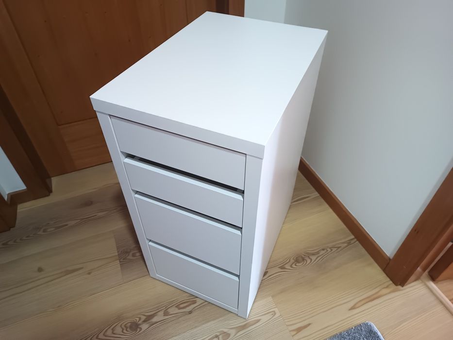 Bloco de Gavetas IKEA-Micke Novo