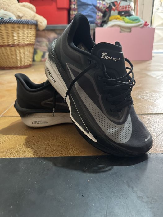 Sapatilha Nike Zoom Fly 6