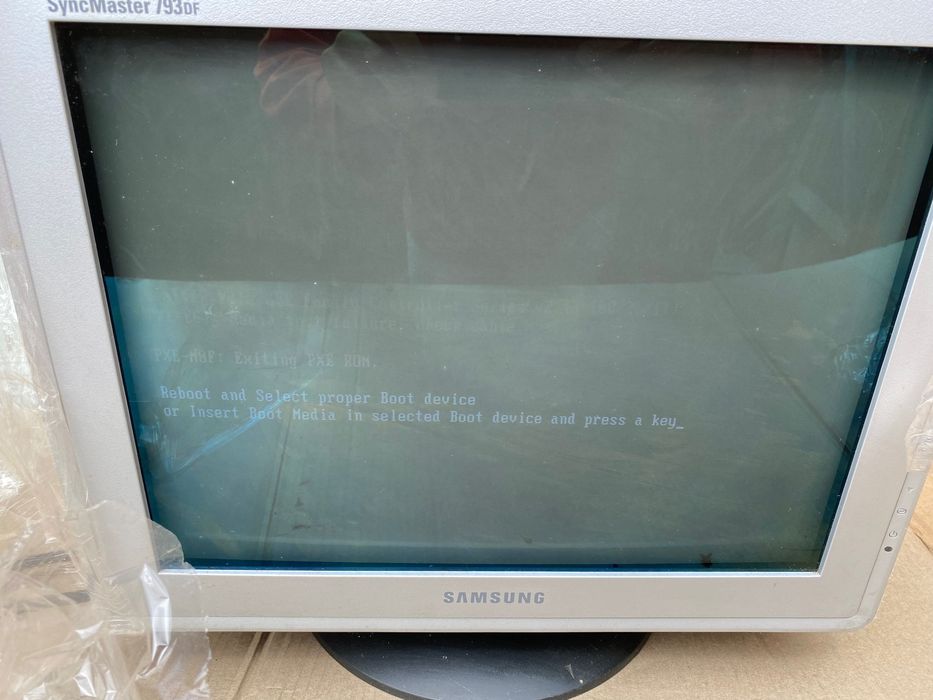 Samsung SyncMaster 793DF Monitor64354228124929121