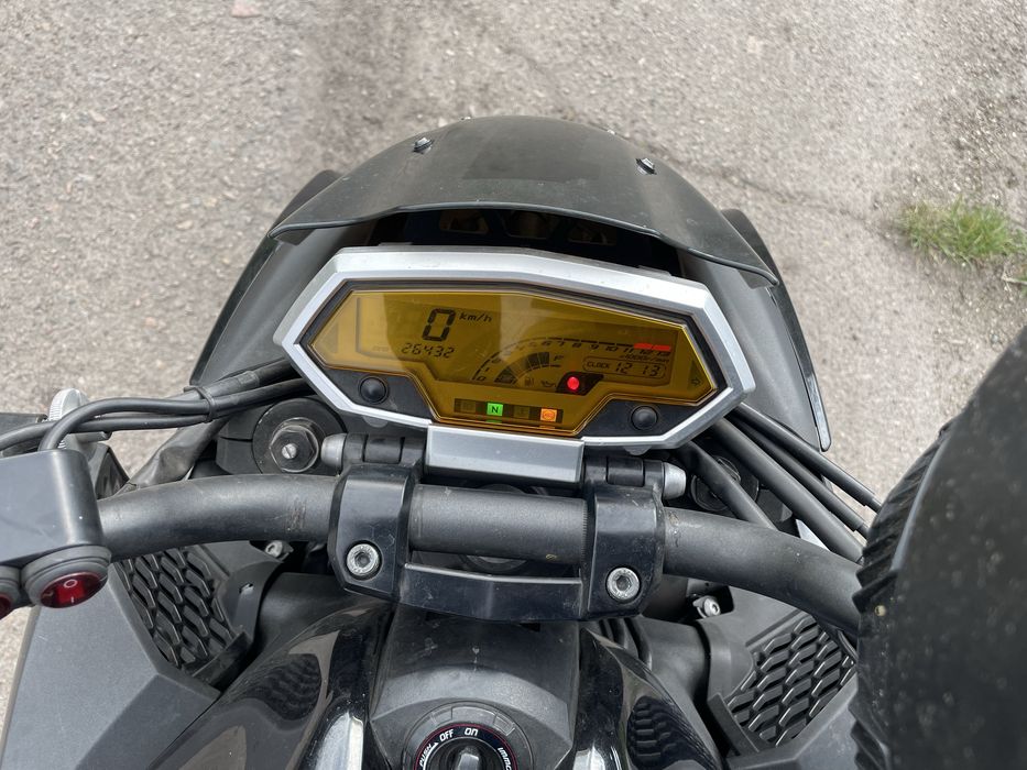 Kawasaki Z1000 2013